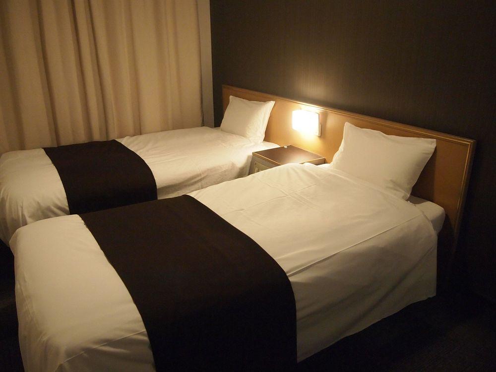 Hotel Livemax Osaka Namba Екстер'єр фото