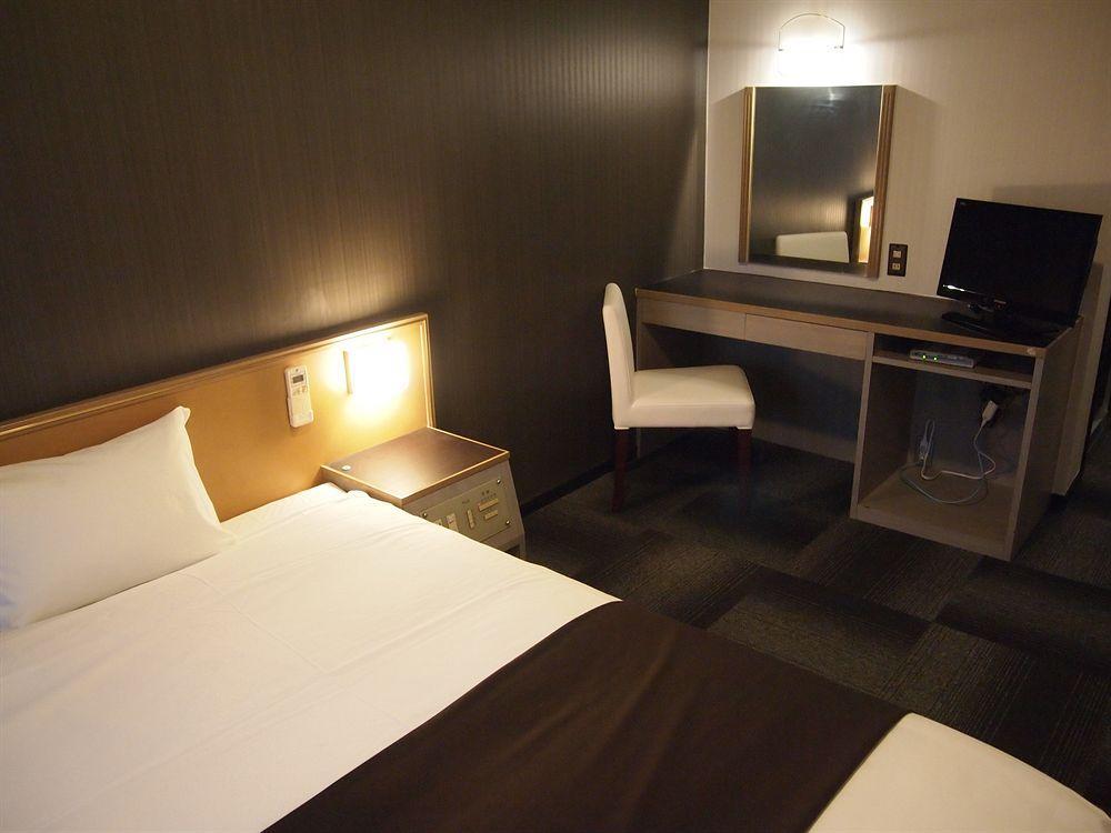 Hotel Livemax Osaka Namba Екстер'єр фото