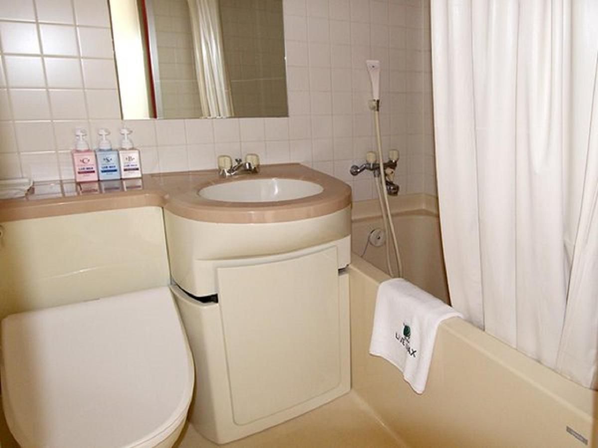Hotel Livemax Osaka Namba Екстер'єр фото