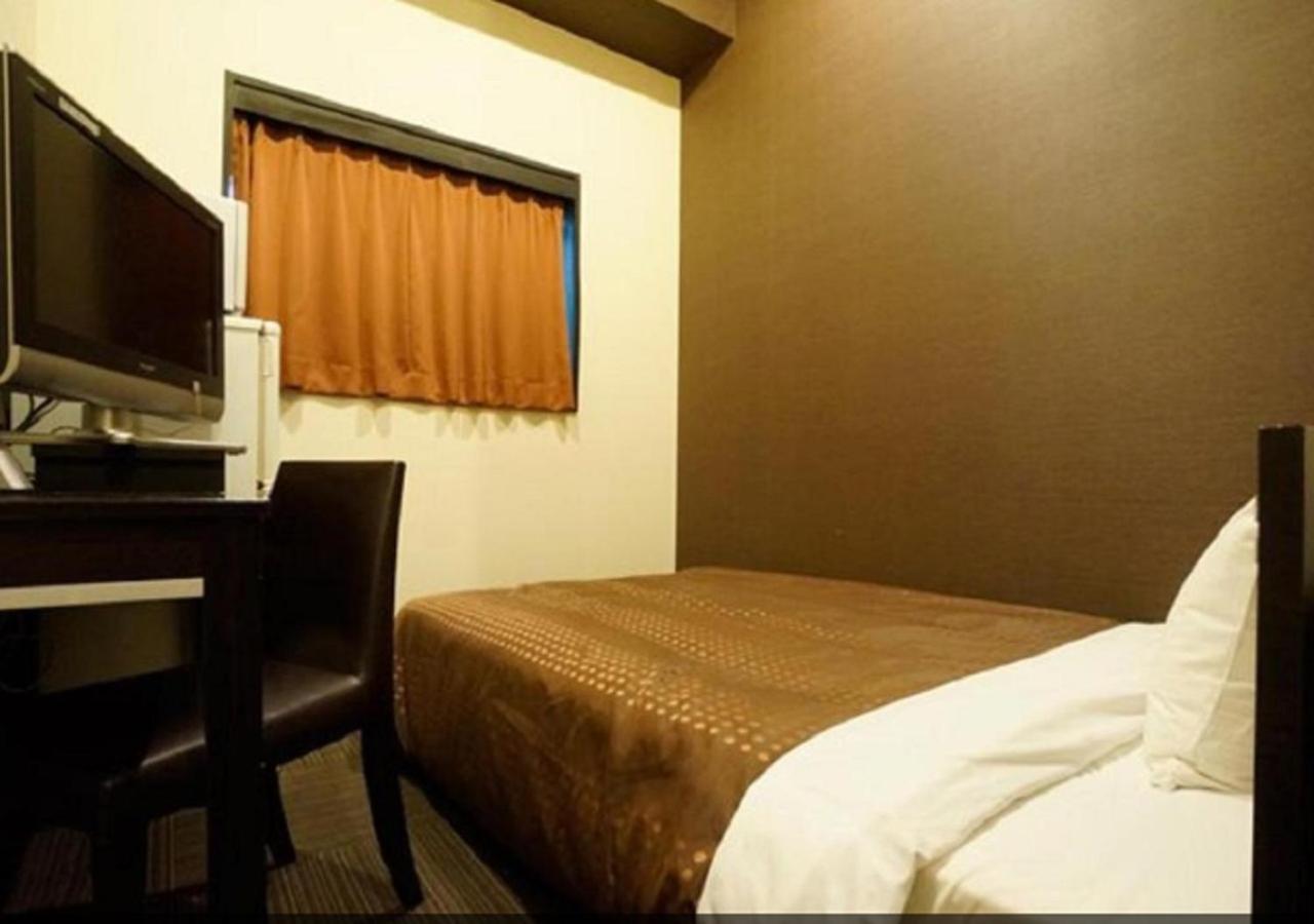 Hotel Livemax Osaka Namba Екстер'єр фото