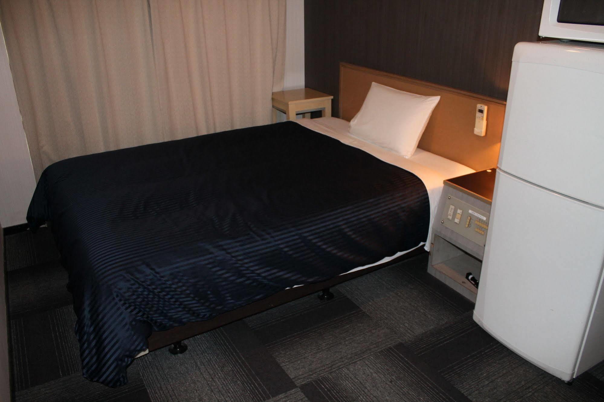 Hotel Livemax Osaka Namba Екстер'єр фото
