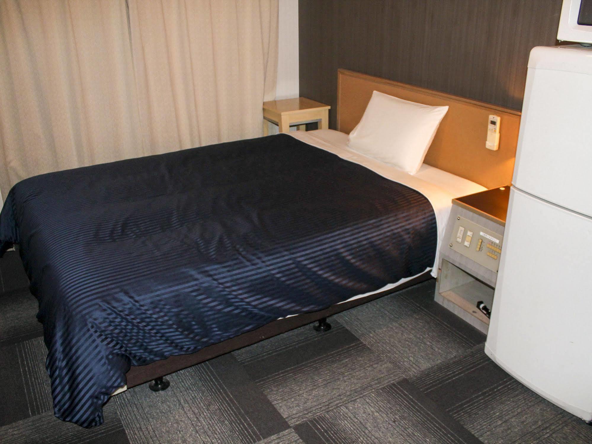 Hotel Livemax Osaka Namba Екстер'єр фото
